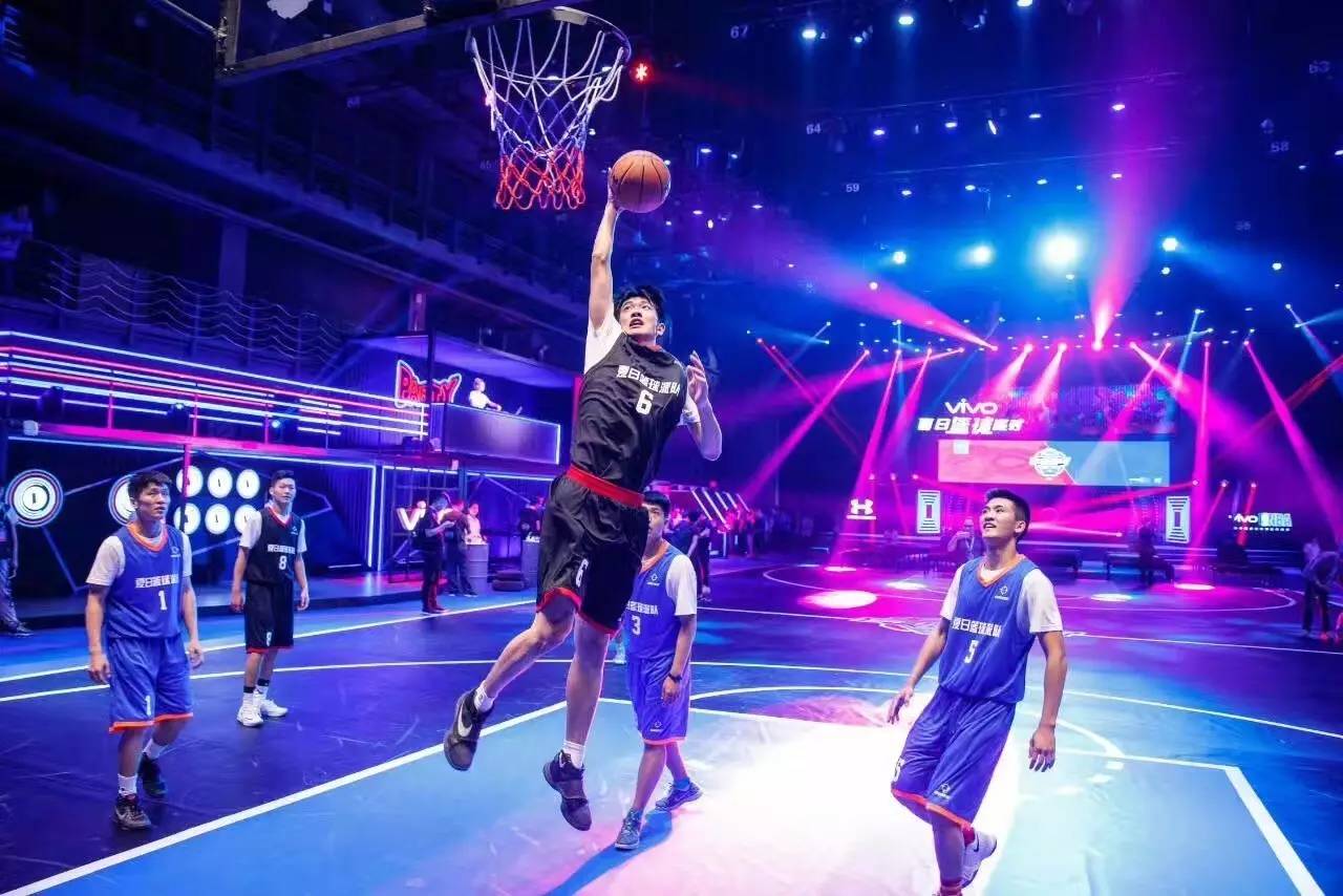 视觉箱体拆跺应用